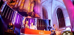 Balearic Soul play @ a REAL CHURCH!!